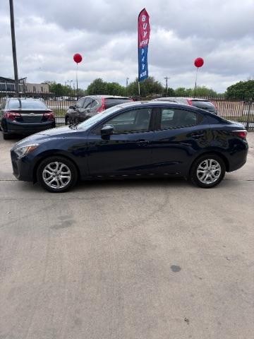 Toyota Yaris iA  2018