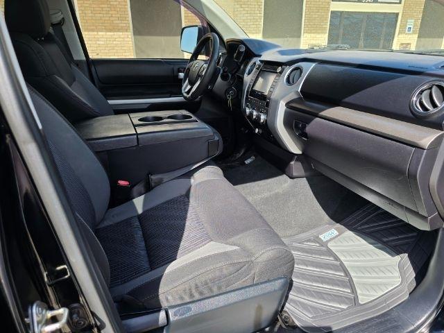 Toyota Tundra  2015