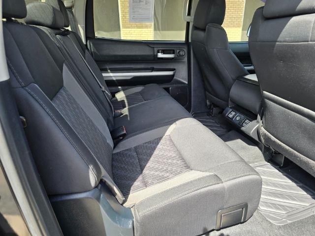 Toyota Tundra  2015
