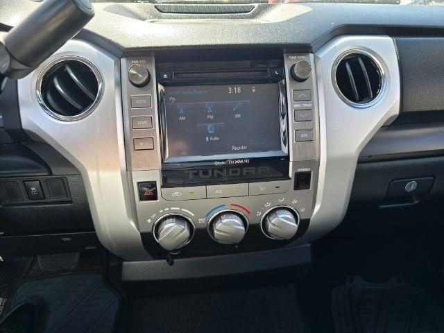 Toyota Tundra  2015