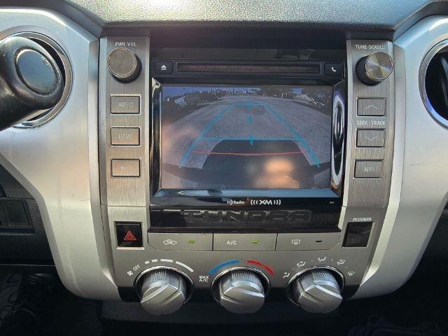 Toyota Tundra  2015