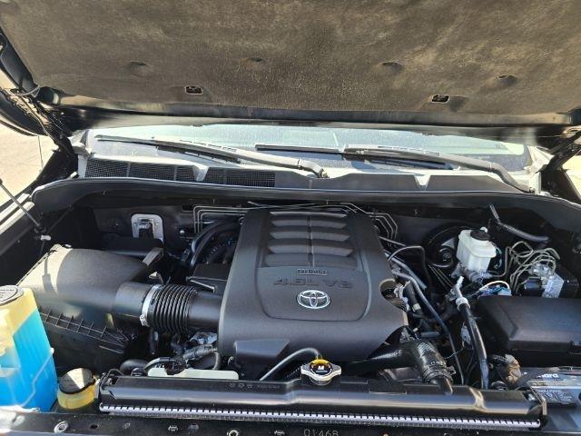 Toyota Tundra  2015