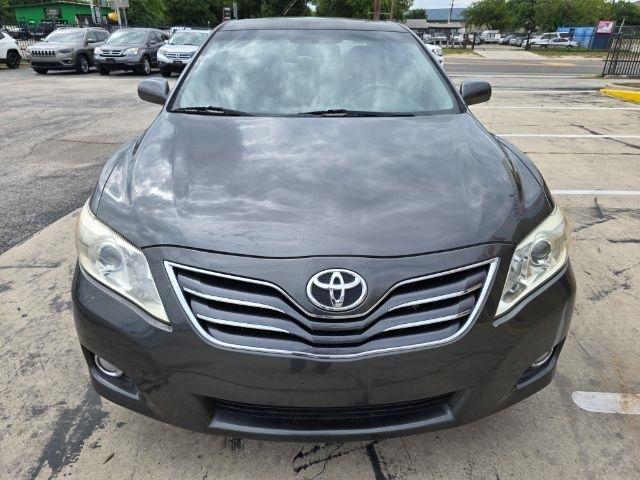 Toyota Camry  2011