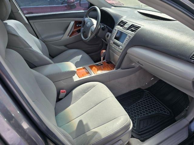 Toyota Camry  2011