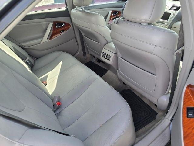 Toyota Camry  2011