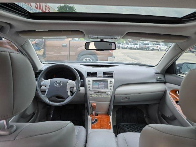 Toyota Camry  2011