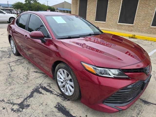 Toyota Camry  2019