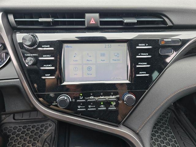 Toyota Camry  2019
