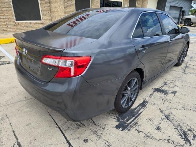 Toyota Camry  2014