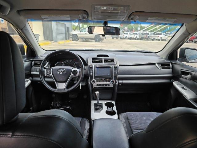 Toyota Camry  2014
