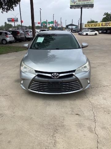 Toyota Camry  2017