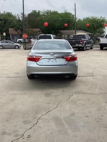 Toyota Camry  2017