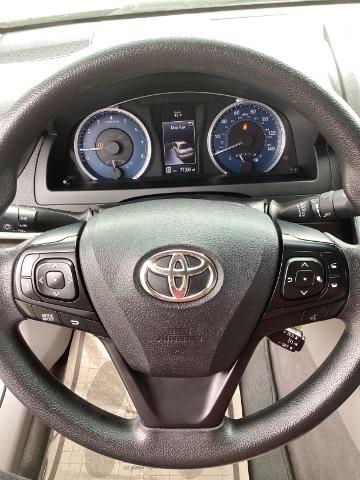 Toyota Camry  2017