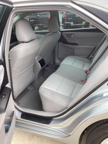 Toyota Camry  2017