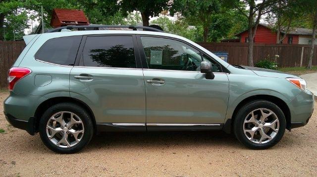 Subaru Forester  2016