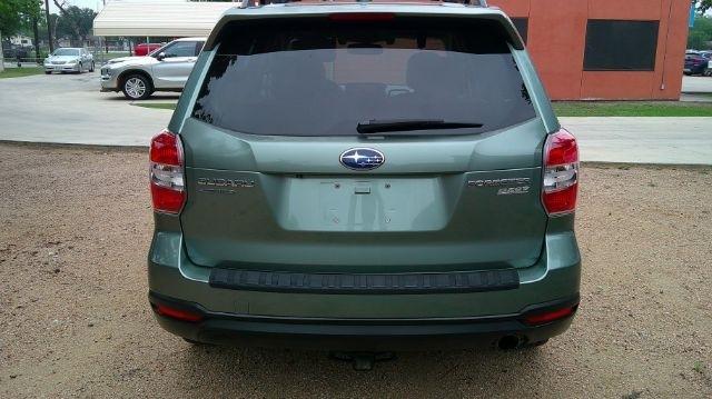 Subaru Forester  2016
