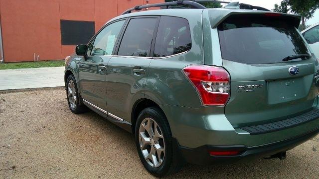 Subaru Forester  2016