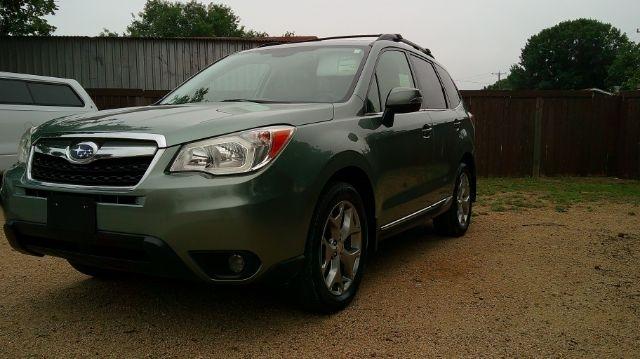 Subaru Forester  2016