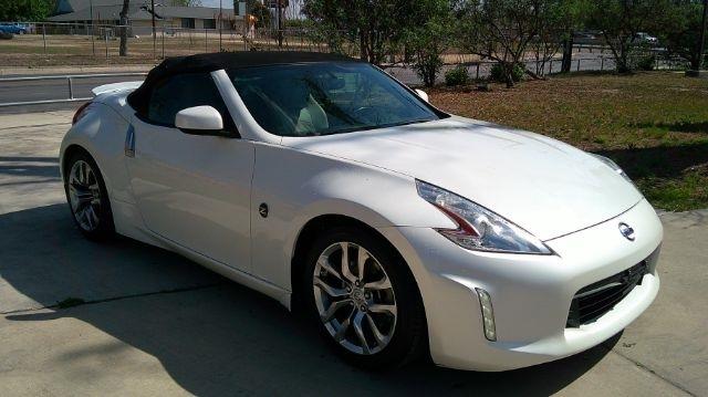 Nissan Z  2013