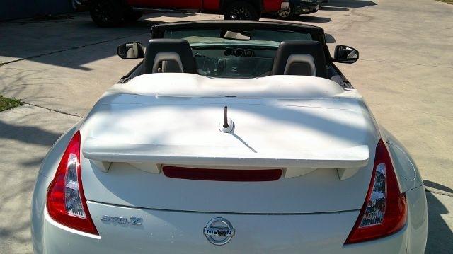 Nissan Z  2013