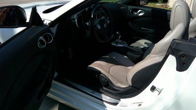 Nissan Z  2013