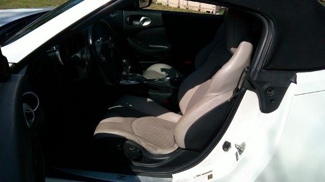 Nissan Z  2013