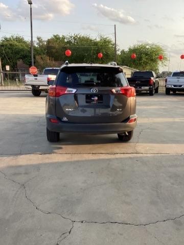 Toyota RAV4  2015