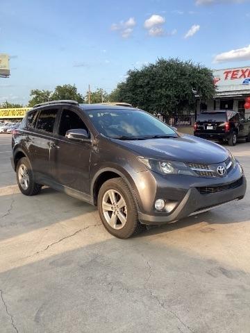 Toyota RAV4  2015