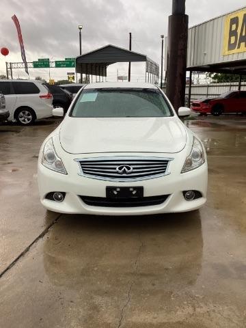 2015 Infiniti Q40 4DR