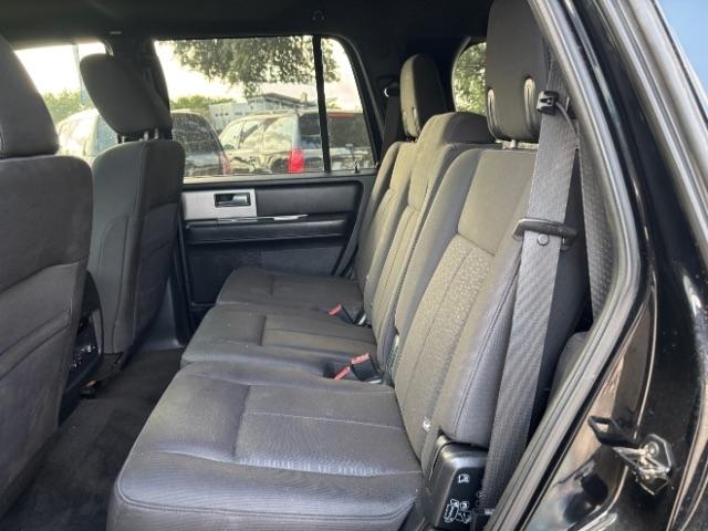 Ford Expedition  2017