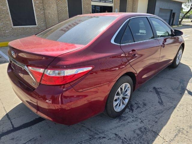 Toyota Camry  2017