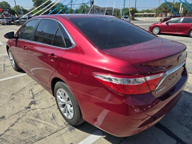Toyota Camry  2017