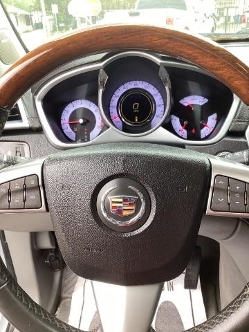Cadillac SRX  2010