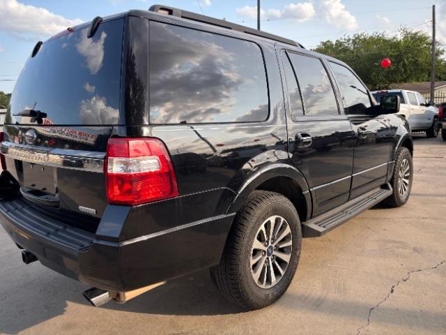 Ford Expedition  2017