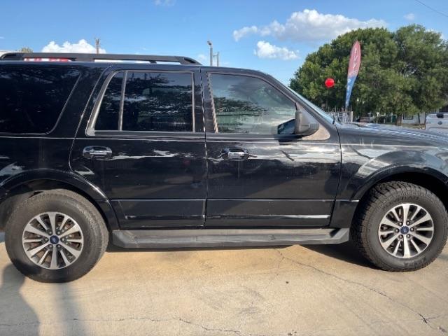 Ford Expedition  2017