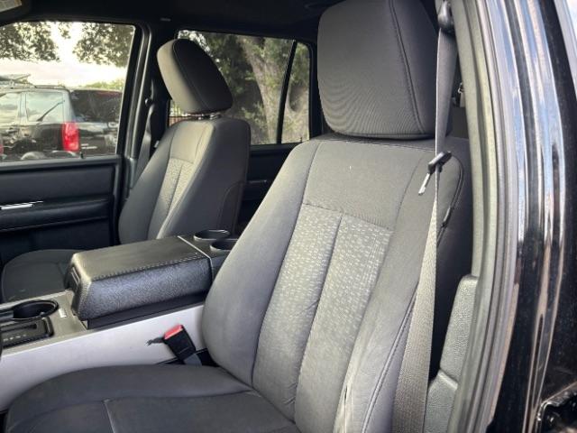 Ford Expedition  2017