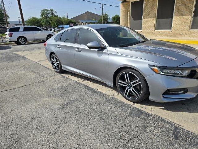 Honda Accord  2019