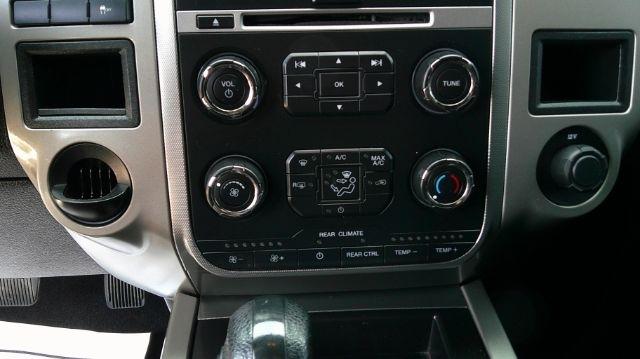 Ford Expedition  2015