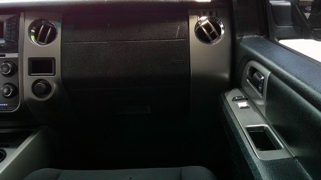 Ford Expedition  2015