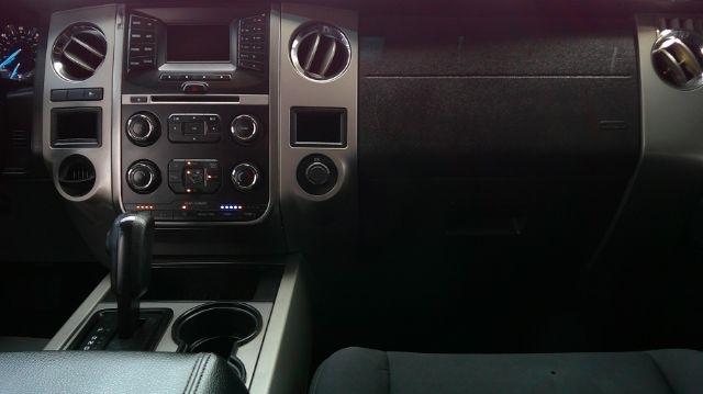 Ford Expedition  2015