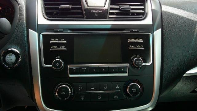 Nissan Altima  2016