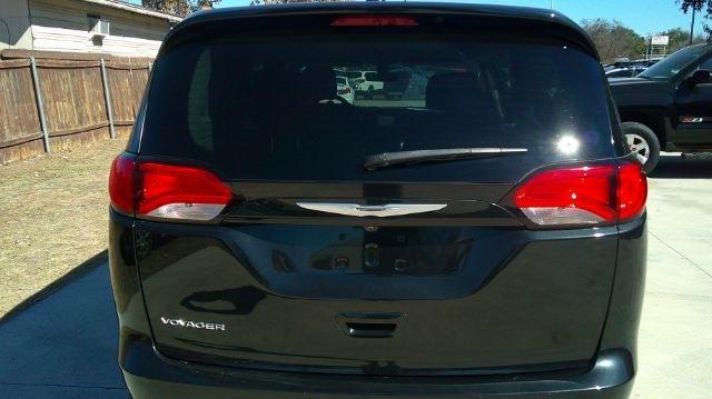 Chrysler Voyager  2022