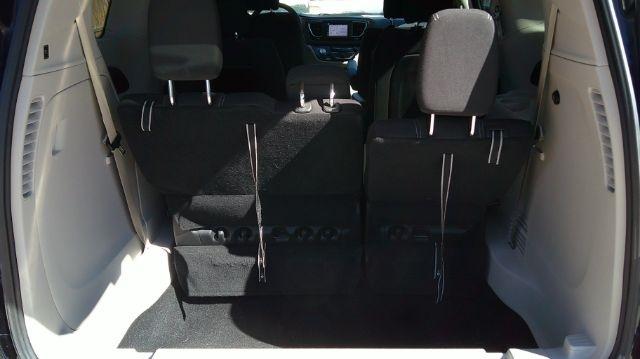Chrysler Voyager  2022