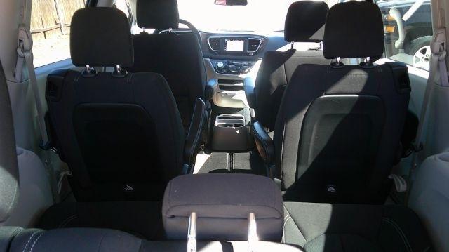 Chrysler Voyager  2022