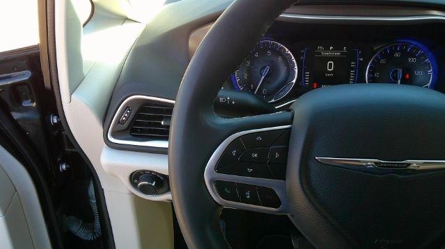 Chrysler Voyager  2022