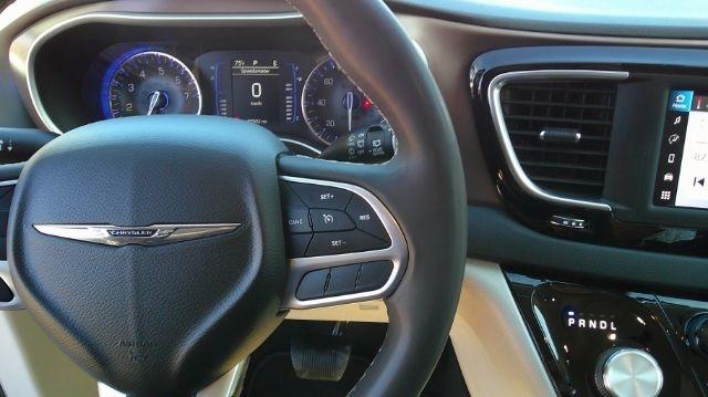 Chrysler Voyager  2022