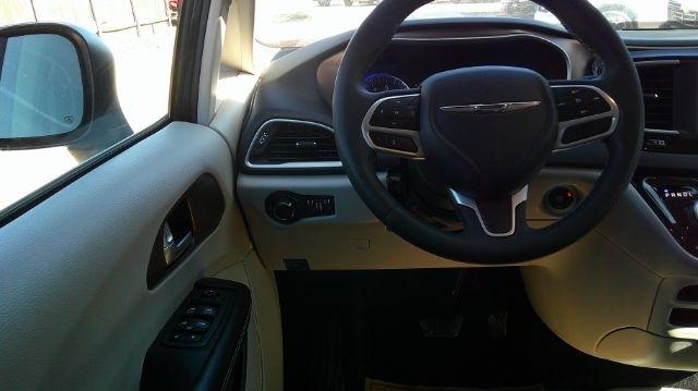Chrysler Voyager  2022