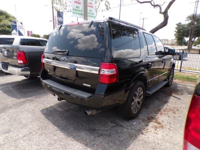 Ford Expedition  2017