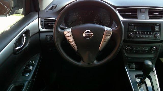 Nissan Sentra  2016