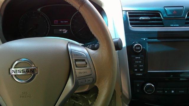 Nissan Altima  2013